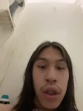 heytherepeoples717 online show from December 16, 2025, 11:59 am