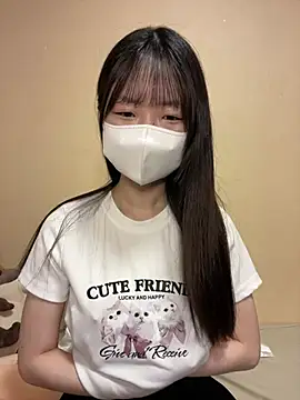 risa909 online show from June 3, 2026, 9:09 pm