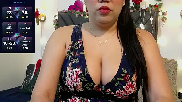 IndraKaur  online show from June 30, 2026, 12:06 pm