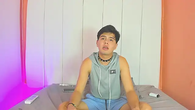 Snapshot of Felipe_Cold chatting on February 3, 2026, 7:13 am Felipe Cold online show from February 3, 2026, 7:13 am