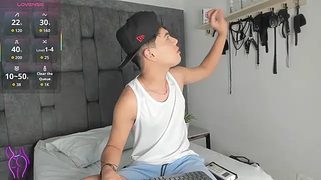 Snapshot of Felipe_Cold chatting on February 24, 2026, 3:37 am Felipe Cold online show from February 24, 2026, 3:37 am