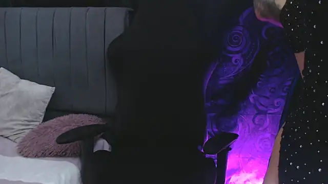 sexloversxxxXX online show from March 8, 2025, 11:18 pm