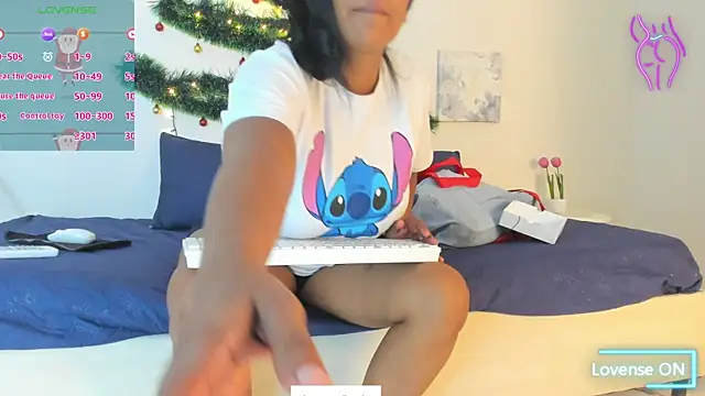  Miaa khalifa  online show from November 29, 2025, 12:52 pm