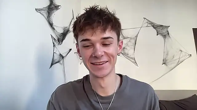 Milk Guy online show from November 19, 2025, 10:48 am