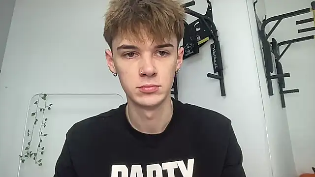 Milk Guy online show from December 16, 2025, 11:15 am