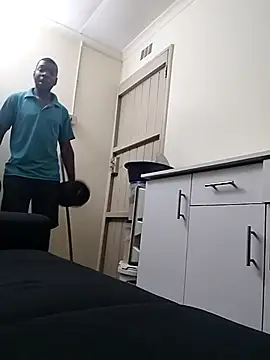 TmanZim2025 online show from October 4, 2025, 6:39 pm