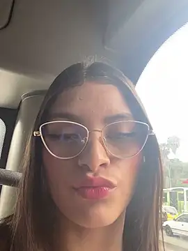 Hannacooper3 online show from November 14, 2025, 6:17 pm