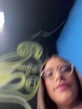 Hannacooper3 online show from December 3, 2025, 10:30 pm