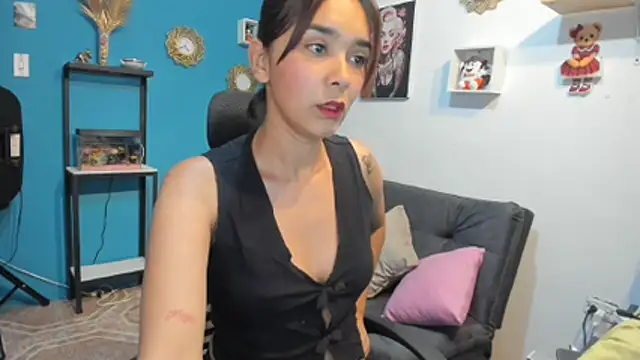 anastasia tuya online show from July 15, 2026, 9:42 pm