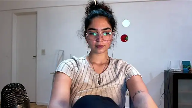 Ariagal online show from October 9, 2025, 8:51 pm