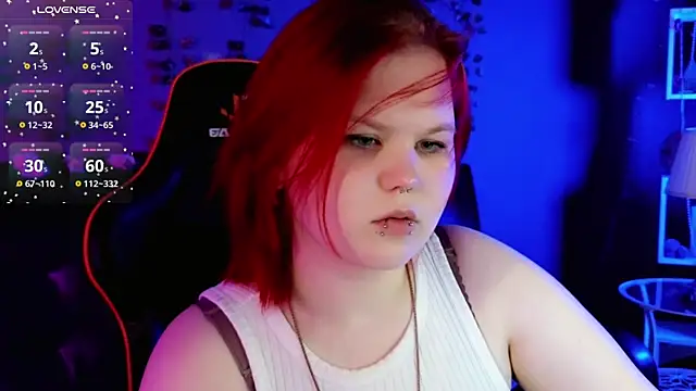 Snapshot of fillisfox_ chatting on October 9, 2025, 3:32 pm fillisfox online show from October 9, 2025, 3:32 pm