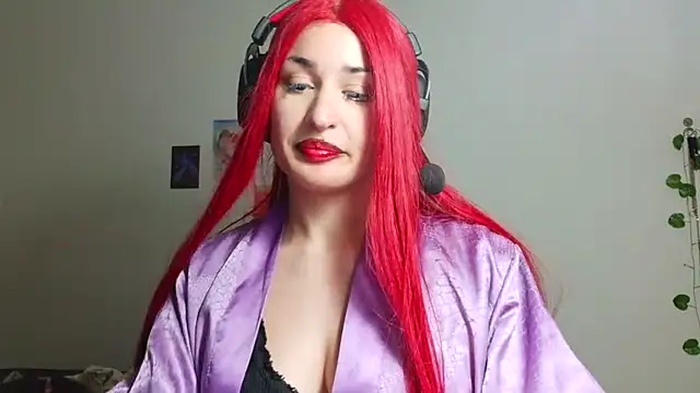 Snapshot of kendrafarq chatting on July 14, 2026, 12:24 am kendrafarq online show from July 14, 2026, 12:24 am