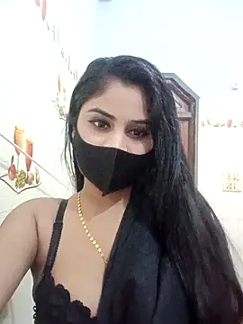 Snapshot of Hot-Soniya733 chatting on November 24, 2025, 4:40 pm Hot-Soniya733 online show from November 24, 2025, 4:40 pm
