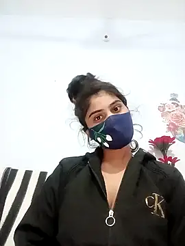 Snapshot of Hot-Soniya733 chatting on January 8, 2026, 11:34 am Hot-Soniya733 online show from January 8, 2026, 11:34 am