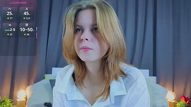 JulietteRain online show from November 1, 2025, 4:31 pm