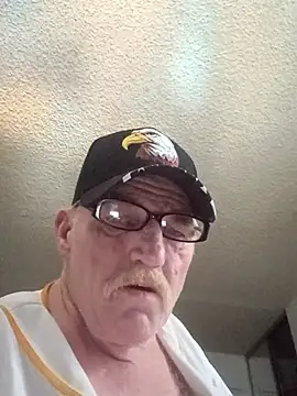 Snapshot of Rootpass222 chatting on July 28, 2026, 9:03 pm Rootpass222 online show from July 28, 2026, 9:03 pm