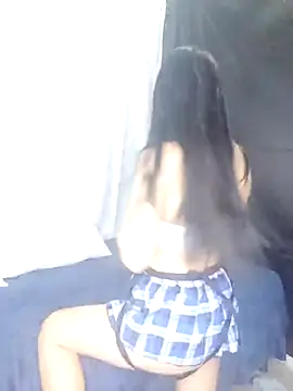 julietta f online show from October 31, 2025, 6:20 pm