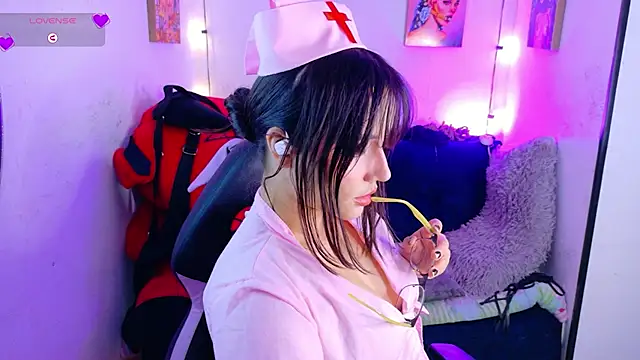 MiaVelvetDoll online show from October 3, 2025, 2:03 pm