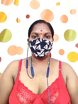 Snapshot of Tamil_Abinaya chatting on April 19, 2026, 2:11 am Tamil Abinaya online show from April 19, 2026, 2:11 am