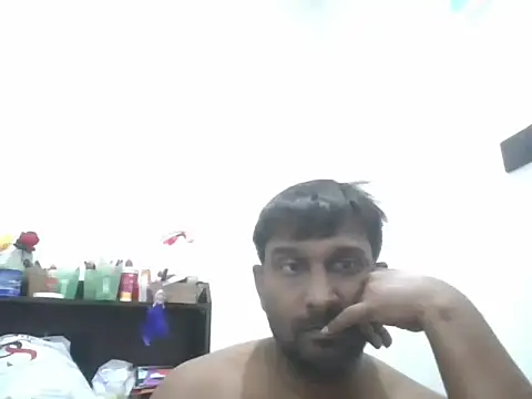 Snapshot of Chathutharu chatting on November 19, 2025, 8:53 pm Chathutharu online show from November 19, 2025, 8:53 pm