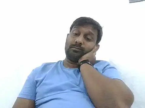 Snapshot of Chathutharu chatting on November 22, 2025, 5:34 pm Chathutharu online show from November 22, 2025, 5:34 pm