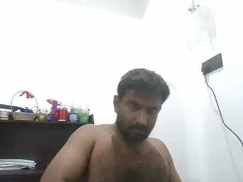 Snapshot of Chathutharu chatting on February 19, 2026, 7:43 pm Chathutharu online show from February 19, 2026, 7:43 pm