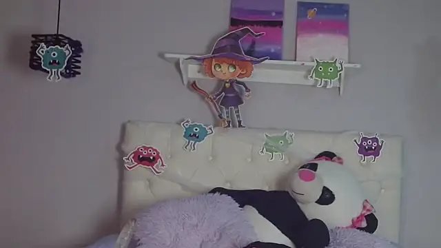  Aiitanaa  online show from October 26, 2025, 8:09 am