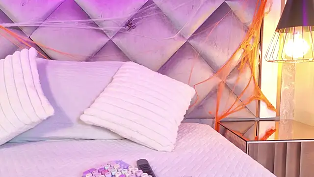 gemma sm online show from October 21, 2025, 3:07 am