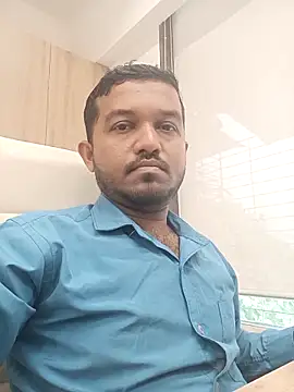 Snapshot of VJ17 chatting on September 17, 2025, 5:42 am VJ17 online show from September 17, 2025, 5:42 am