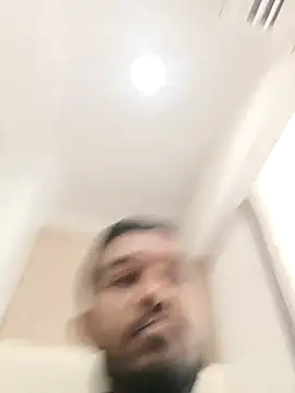 Snapshot of VJ17 chatting on September 24, 2025, 4:38 am VJ17 online show from September 24, 2025, 4:38 am