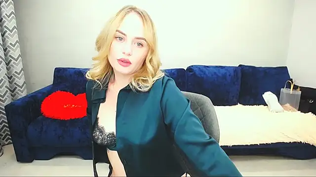 LiluMoon   online show from July 18, 2026, 6:56 pm