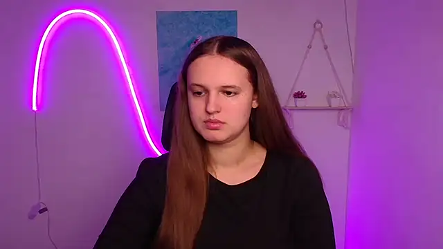 Aurora White online show from October 10, 2025, 12:15 pm