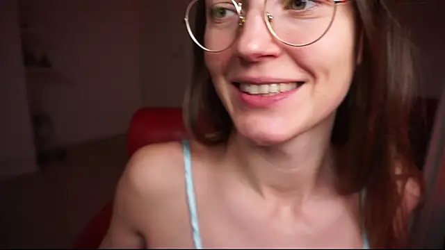 Snapshot of Scorpion_Peach chatting on November 12, 2025, 2:50 pm Scorpion Peach online show from November 12, 2025, 2:50 pm