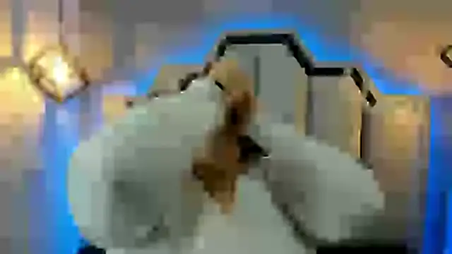  Emily rosee  online show from October 10, 2025, 11:31 am