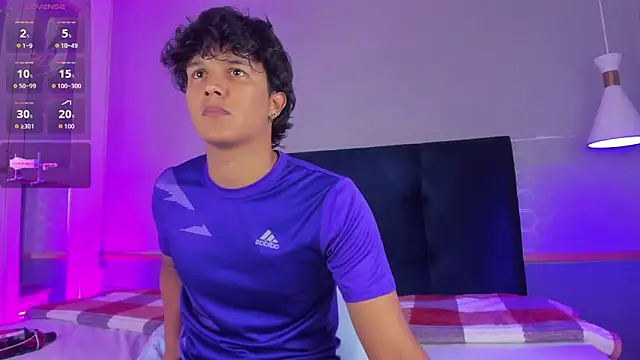 Leo Savage  online show from September 20, 2025, 4:24 am