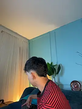 Leo Savage  online show from March 30, 2026, 3:51 am