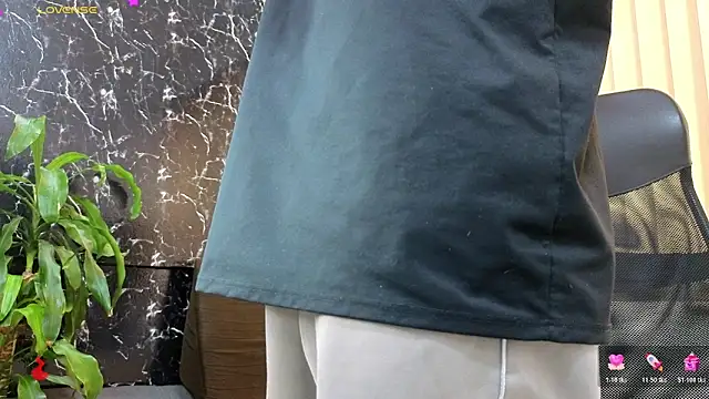 Alexander ferre online show from March 6, 2026, 1:29 pm