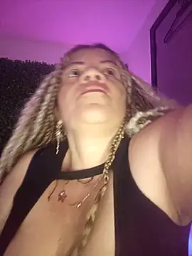 Eva Luxei online show from November 30, 2025, 5:11 am