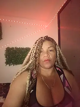 Eva Luxei online show from December 23, 2025, 4:43 am