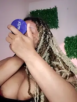 Eva Luxei online show from February 11, 2026, 1:54 am