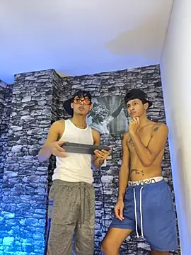 gustavo saaled19  online show from September 19, 2025, 9:26 pm