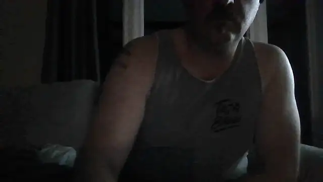 Mr1bucket online show from December 19, 2025, 1:23 am