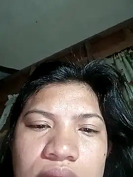 Snapshot of Dreamyeyes_08 chatting on September 23, 2025, 6:55 pm Dreamyeyes 08 online show from September 23, 2025, 6:55 pm