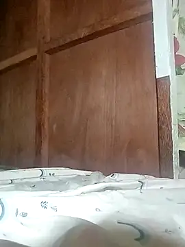 Snapshot of Dreamyeyes_08 chatting on September 24, 2025, 6:44 pm Dreamyeyes 08 online show from September 24, 2025, 6:44 pm