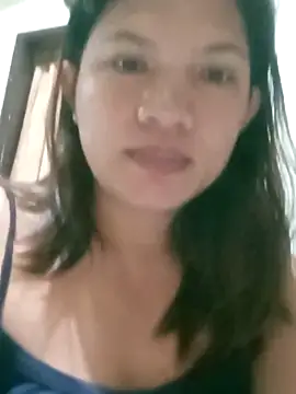 Snapshot of Dreamyeyes_08 chatting on October 3, 2025, 5:54 pm Dreamyeyes 08 online show from October 3, 2025, 5:54 pm