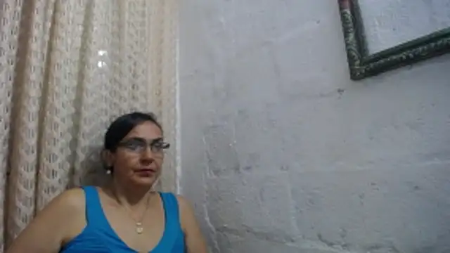 gabbyparker  online show from March 1, 2026, 9:22 am