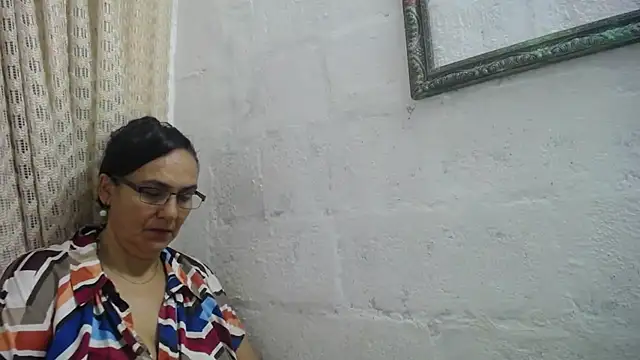 gabbyparker  online show from June 2, 2026, 8:05 am