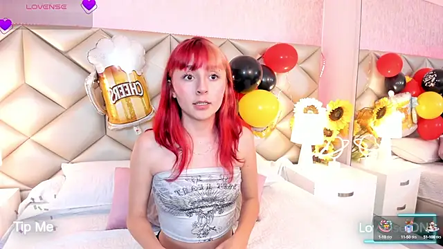 Snapshot of dafnne_hall chatting on October 3, 2025, 6:43 am dafnne hall online show from October 3, 2025, 6:43 am