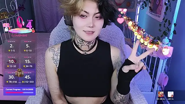 GothXRaven online show from December 17, 2025, 11:38 am