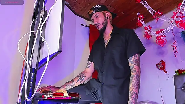 dex 55 online show from September 26, 2025, 3:54 am